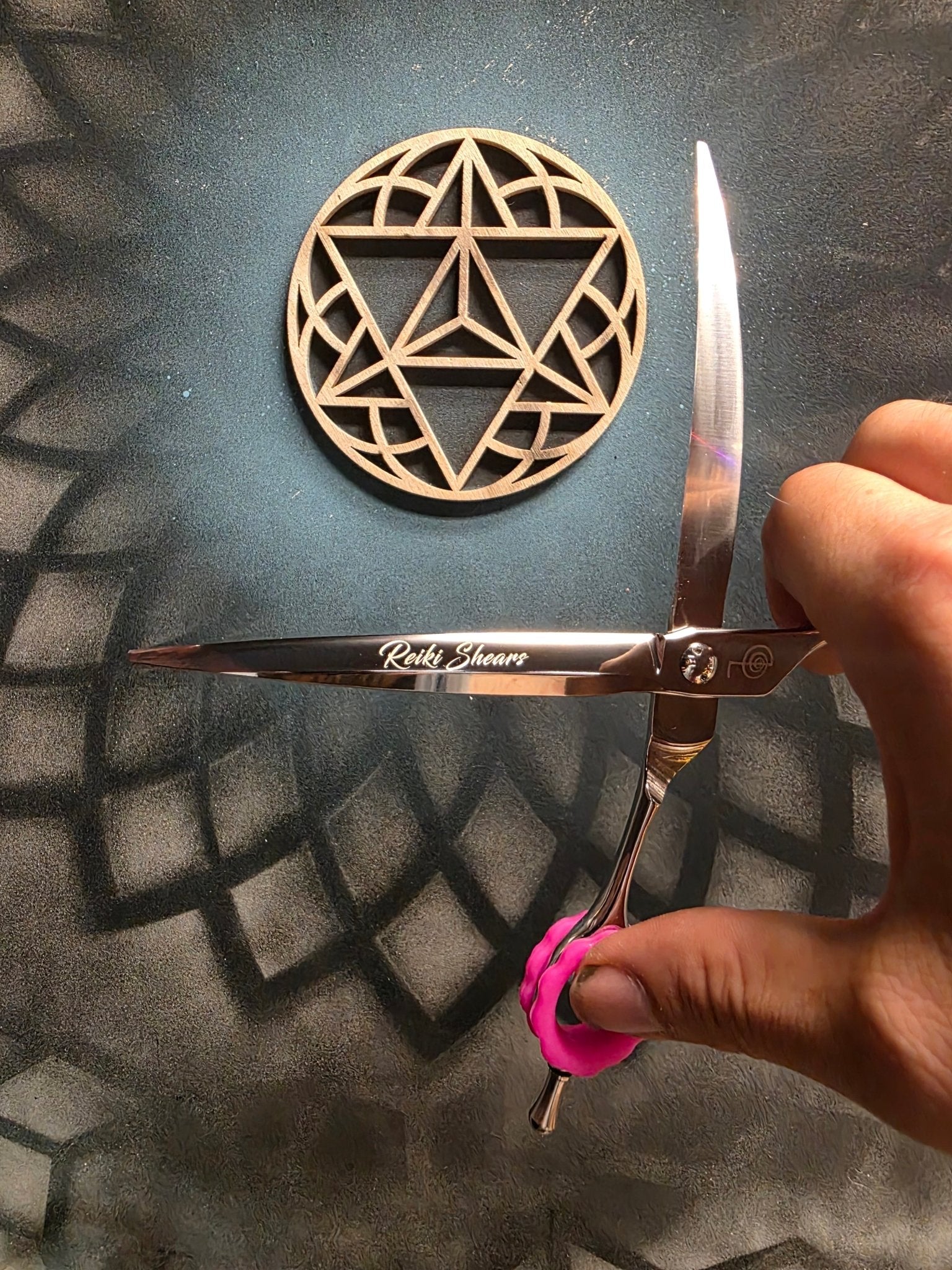 Reiki Shears - 7.5 Curved Axis - Reiki Shears
