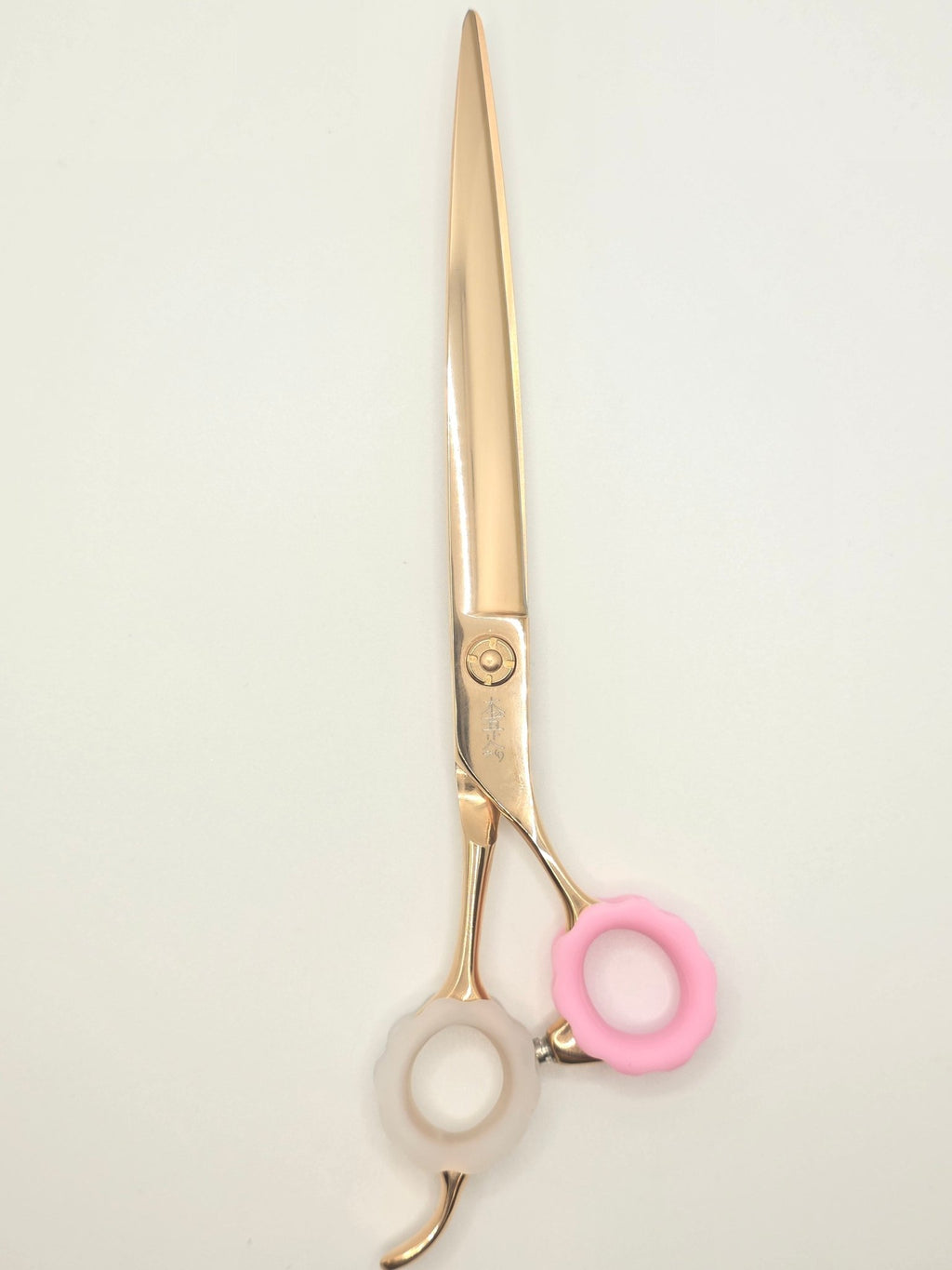 Side profile of Royal VG10 straight grooming shears