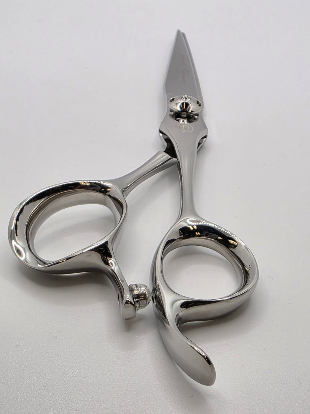 Reiki Shears - Knocker 6 Stylist Shear - Reiki Shears