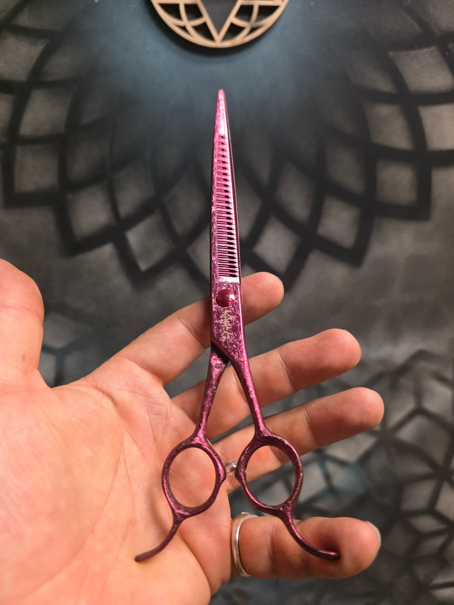 Reiki Shears - Pink Unicorn Reversed Curved Chunker - Reiki Shears