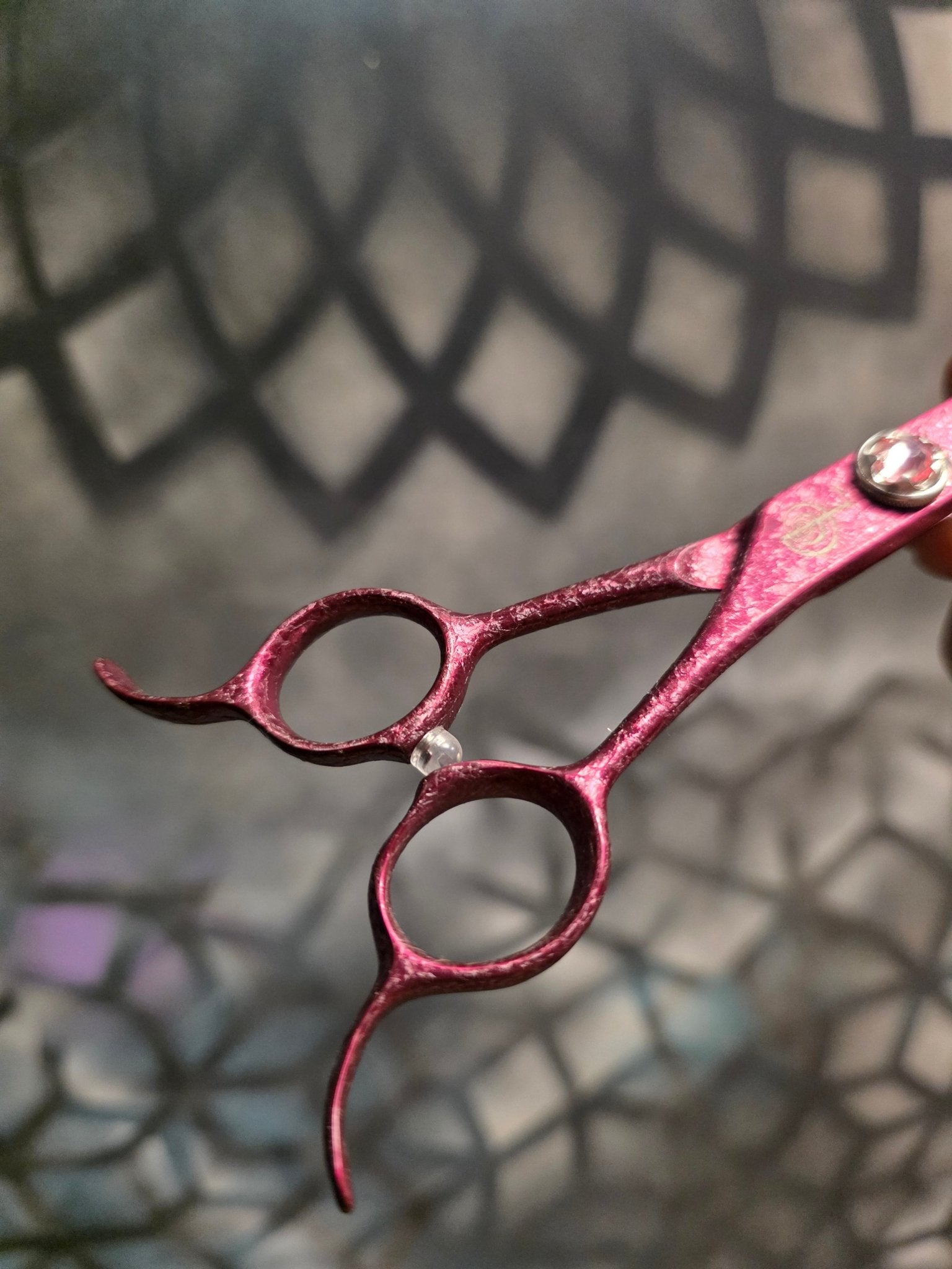 Reiki Shears - Pink Unicorn Reversed Curved Chunker - Reiki Shears