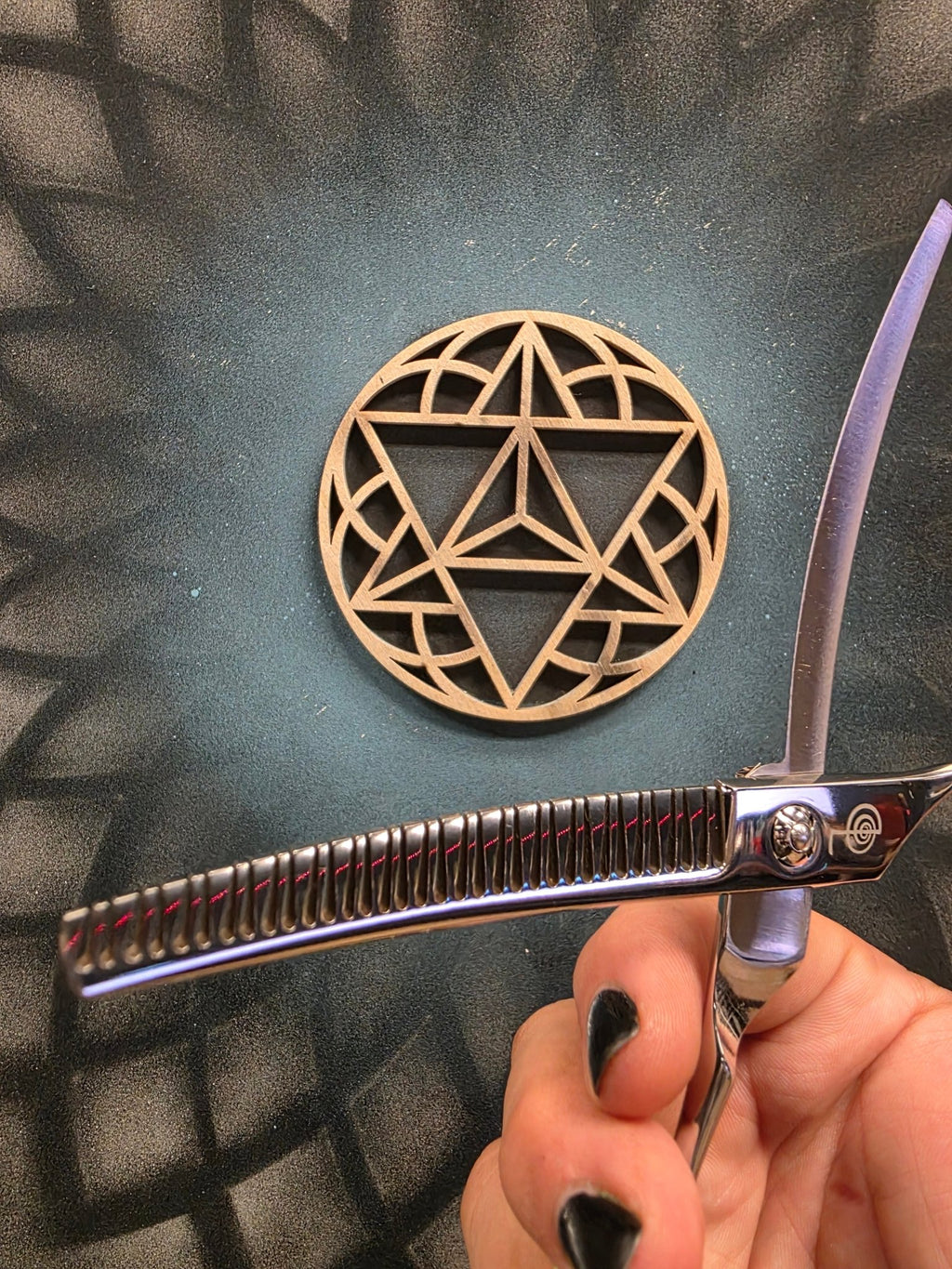 Reiki Shears - The Misfit 7" Curved Chunking Blender - Reiki Shears