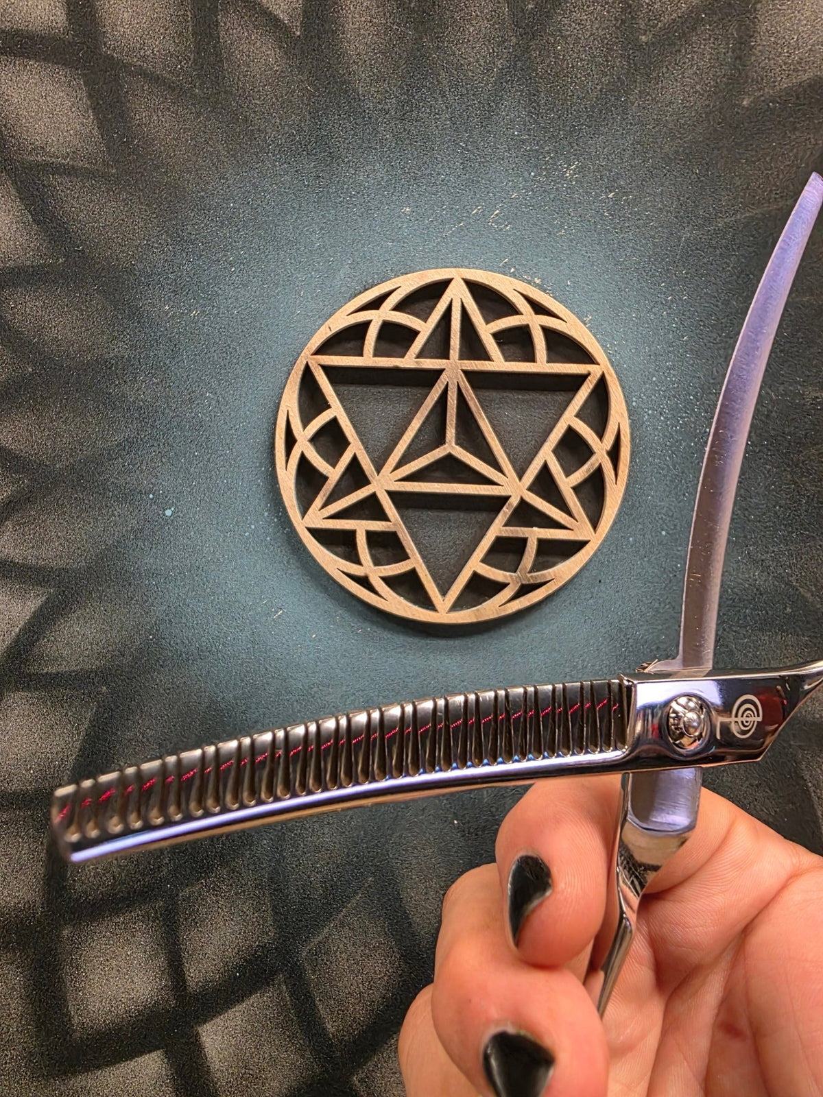Reiki Shears - The Misfit 7" Curved Chunking Blender - Reiki Shears