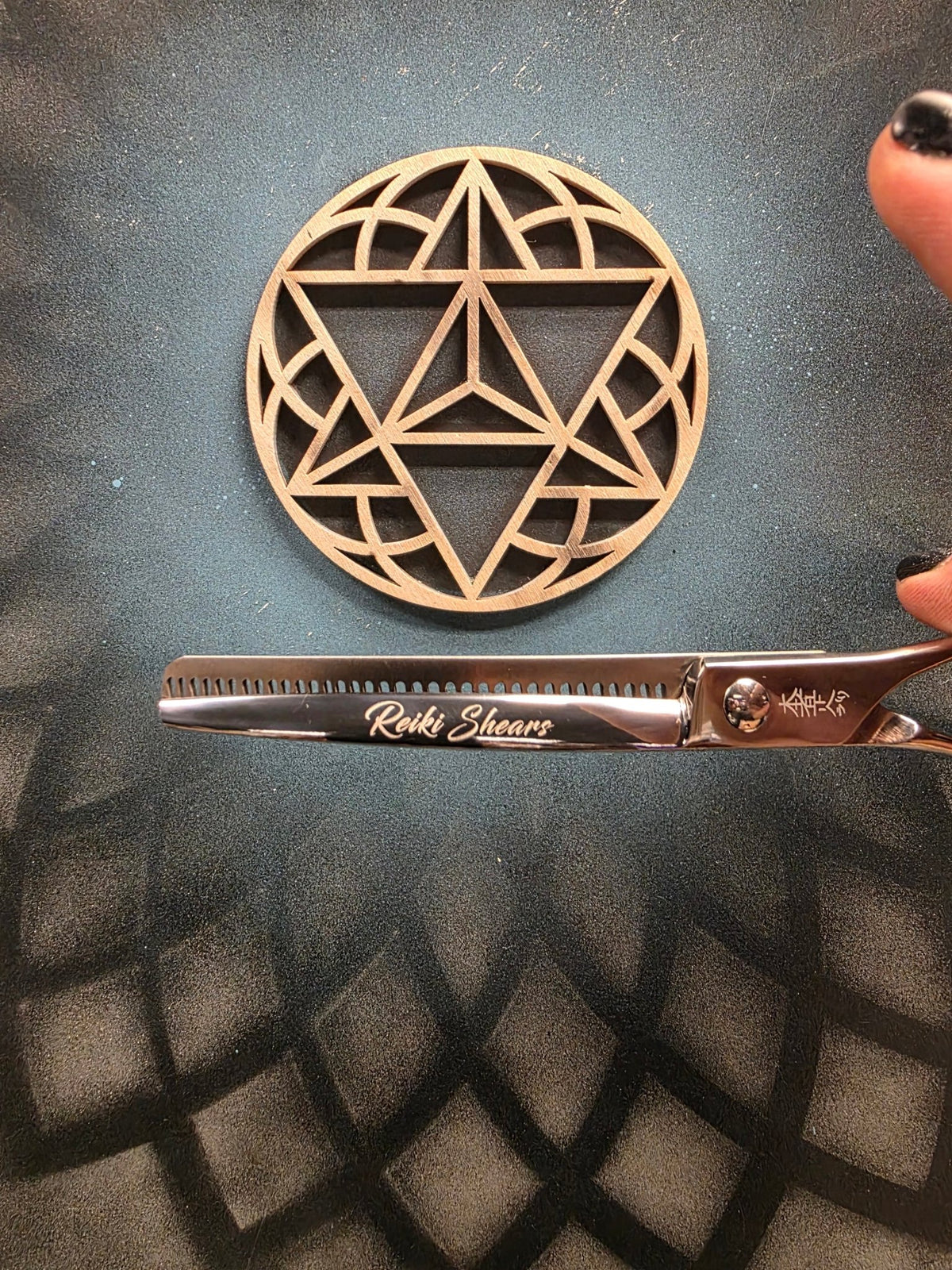 Reiki Shears - The Misfit 7" Curved Chunking Blender - Reiki Shears