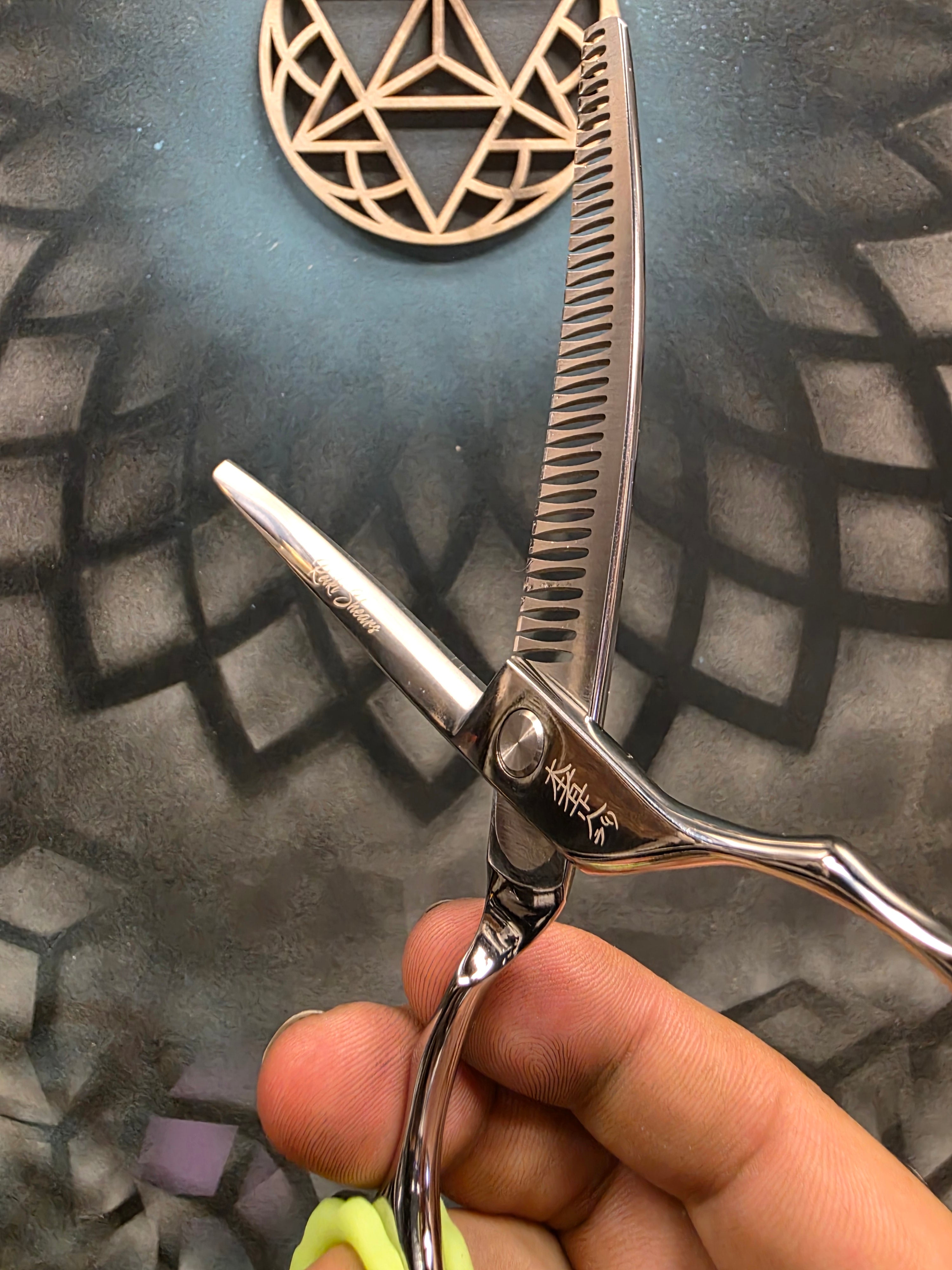 Reiki Shears - Flow Series Curved Chunkers